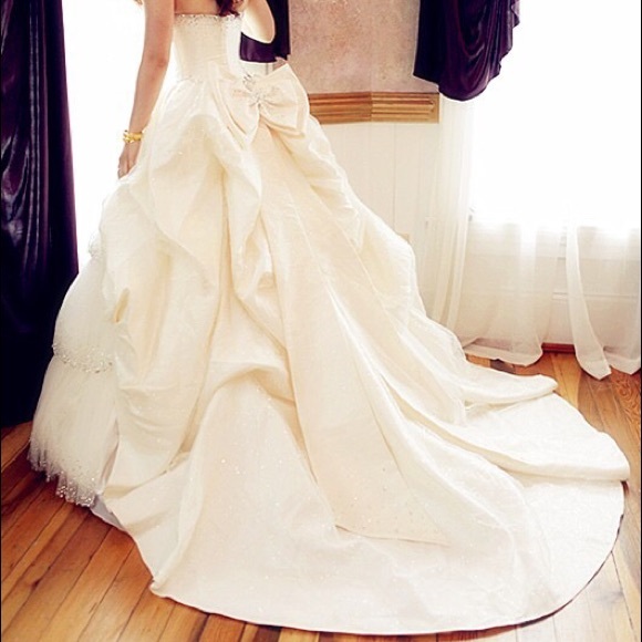 Wedding dress/ballgown - Picture 4 of 4