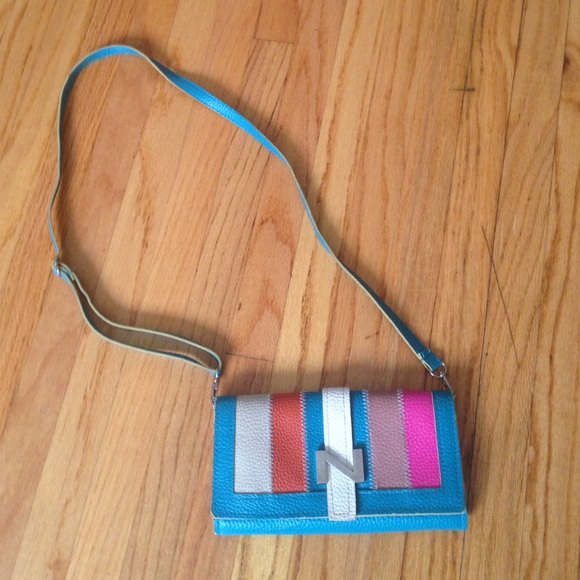 Comfortable turquoise purse