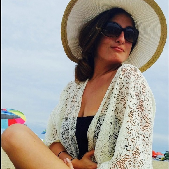 Meet your Posher, Steph - Picture 4 of 4