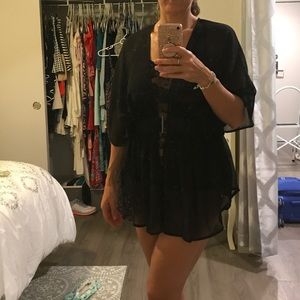 Shear black NWT H&M beach/pool or negligee coverup