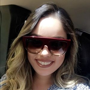 Meet your Posher, Jacqueline