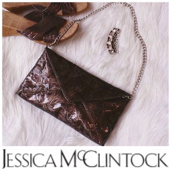 👛JESSICA McClintock Embossed Purse