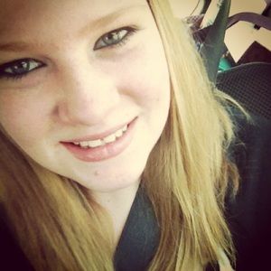 Meet your Posher, Victoria