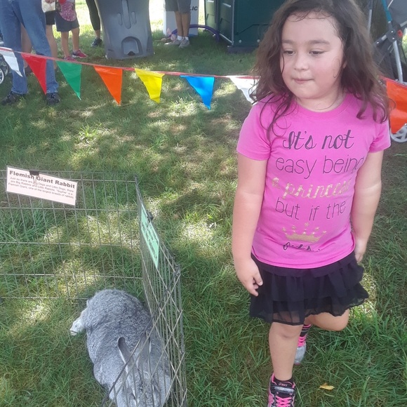 ✌MEET YOUR POSHER💋 - Picture 5 of 8