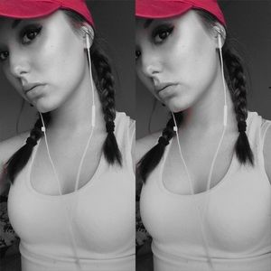 Meet your Posher, Sierra