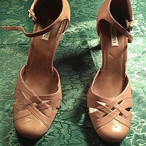 Sahara Shoes With Burgundy Pants Men Sahara Shoes With Burgundy Pants Men