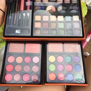 ❌ SOLD ❌BRAND NEW Ulta makeup set