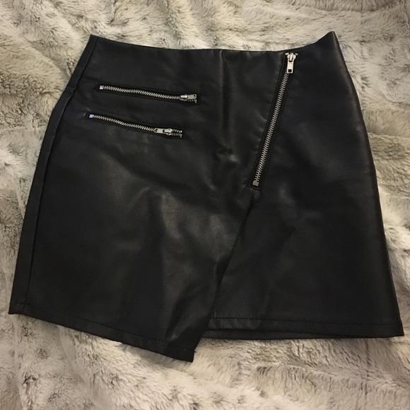 Faux leather asymmetrical skirt