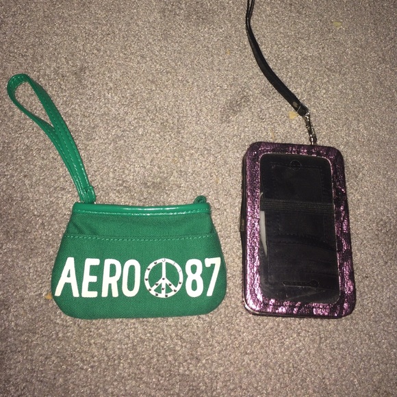 2 wallets