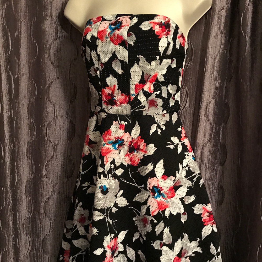 Express floral dress!! Barely worn!