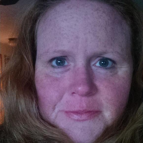 Meet your Posher, Kimberly - Picture 1 of 1