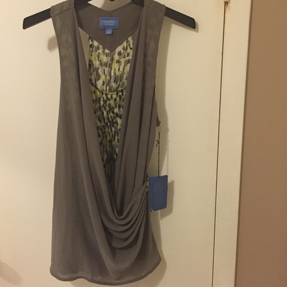 Simply Vera tank