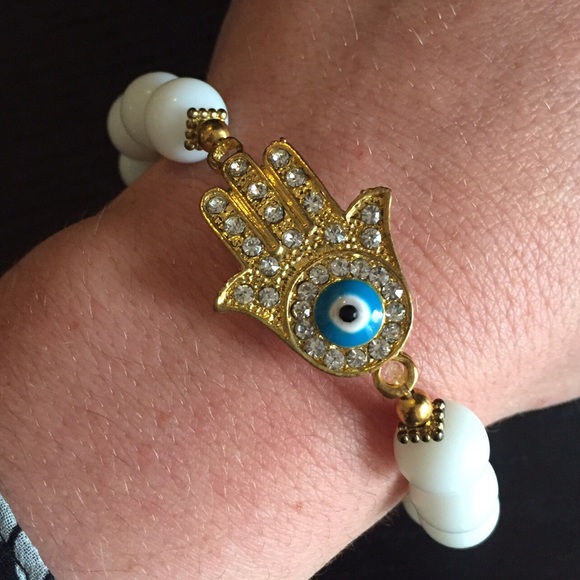 Hamsa Hand Bracelet - Picture 3 of 3