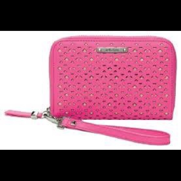 Chelsea wallet