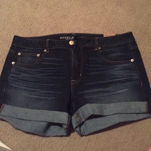 AE  boy midi shorts. Size 14