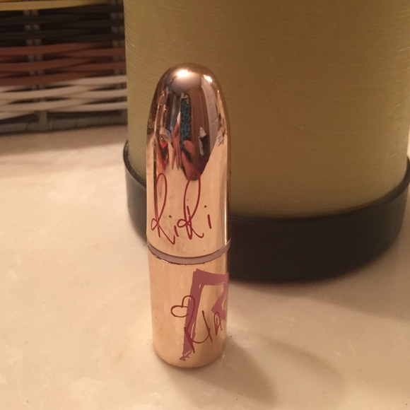 RiRi MAC lipstick