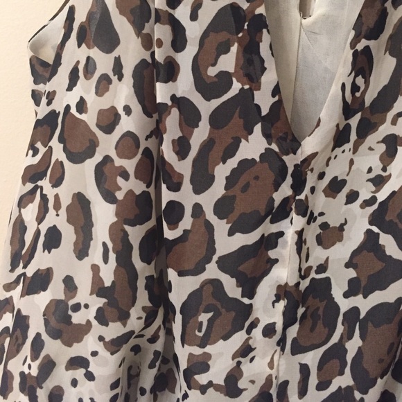 GOING OUT TOP - Picture 4 of 4