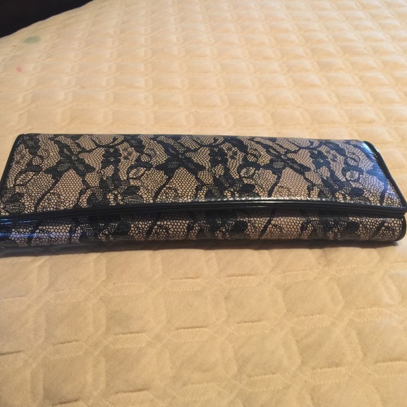 Wallet - Picture 3 of 3