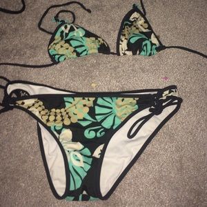 Bathing suit