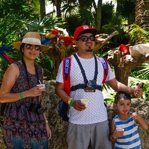 Meet your Posher, Christian