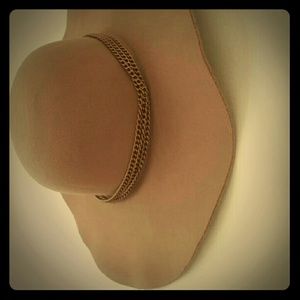 Hipster Hat Tan/Brown