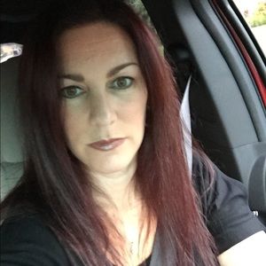 Meet your Posher, Debra