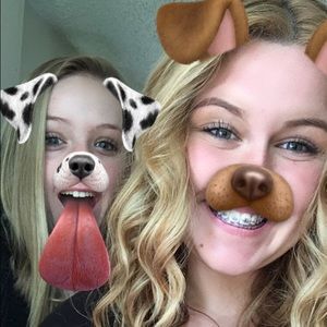 Meet your Posher, Alexis