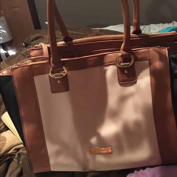 Brown/black purse