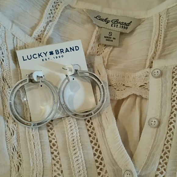 FABULOUS!!! NWT LUCKY ??BRAND EARRINGS