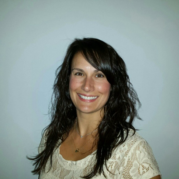 Meet your Posher, Jenny - Picture 1 of 1