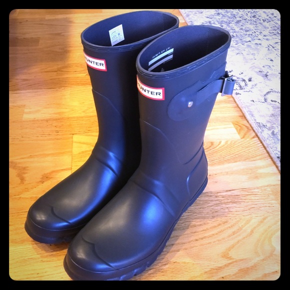 Short Matte Navy Hunter Boots