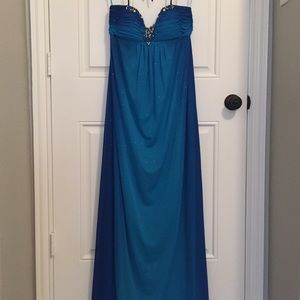 Morgan & Co Prom Dress