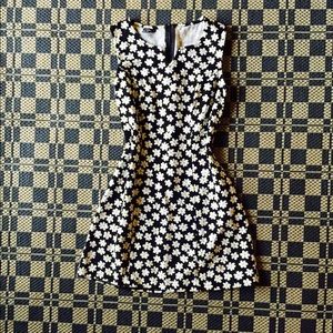 Vintage/60s Flowered Dress.