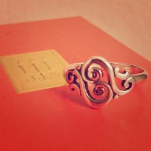 James Avery Spanish Swirl Ring Size 6.5