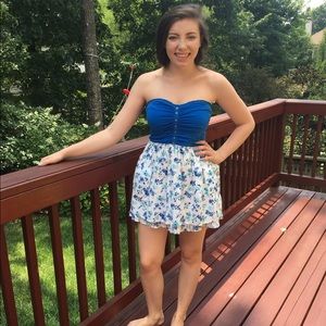 Cute Blue flowery Abercrombie & Fitch summer dress