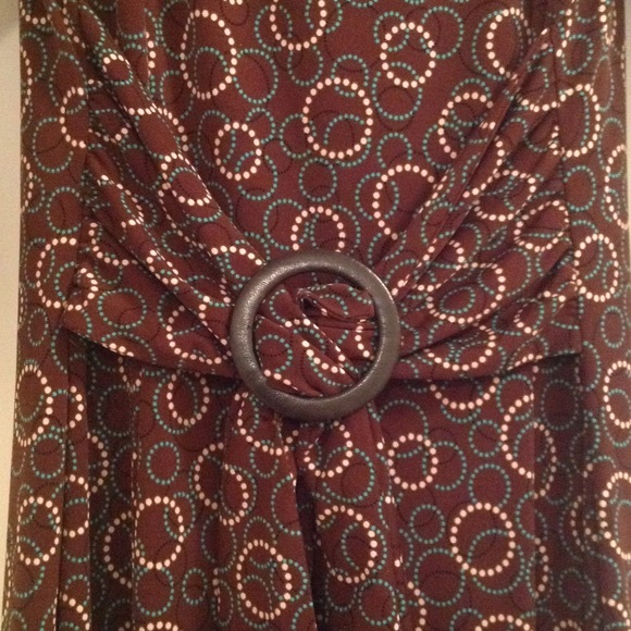 Dress - Picture 2 of 3