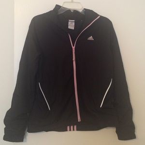 Adidas windbreaker🎀🎀🎀