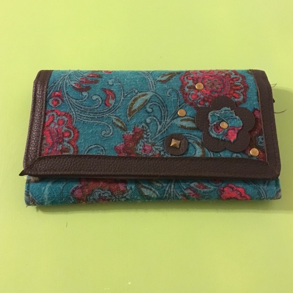 Cute paisley wallet!