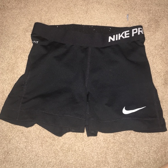 Nike pro