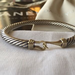 Authentic David Yurman Cable Buckle Bracelet.