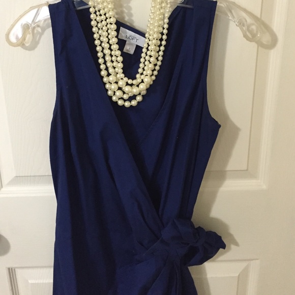 Cute Ann Taylor loft blue wrap dress.