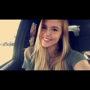 Meet your Posher, Kara