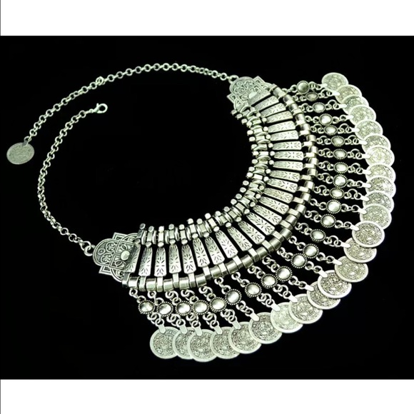 $$ sold $$$Vintage coins necklace - Picture 4 of 4