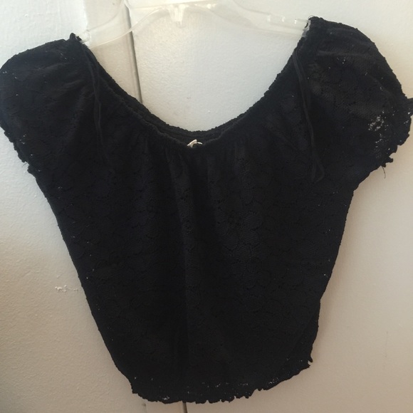 Off Shoulder - Picture 2 of 3