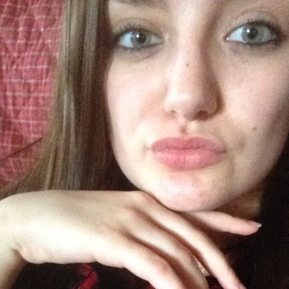 Meet your Posher, Haley