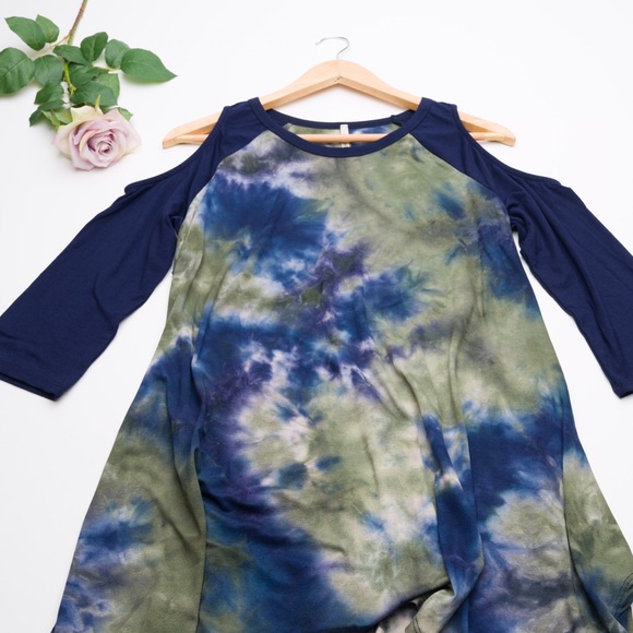⚡️ONLY LARGE LEFT⚡️Tie Dye Cold-sleeved Top. - Picture 2 of 4