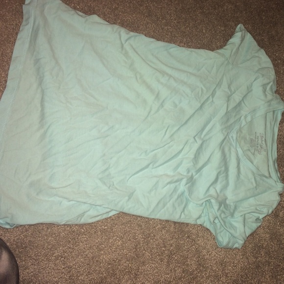 Tee shirt