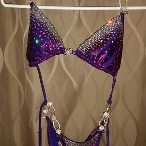 Competition bikini suit