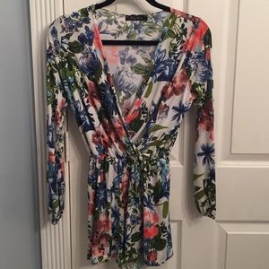 Trendy Floral Romper!