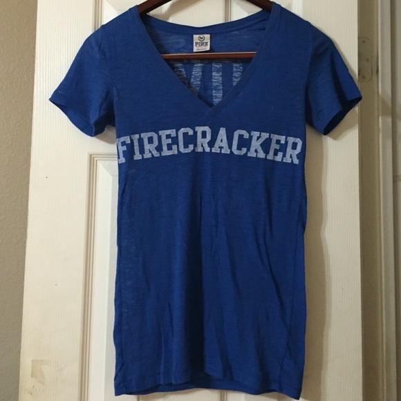 PINK firecracker V neck shirt